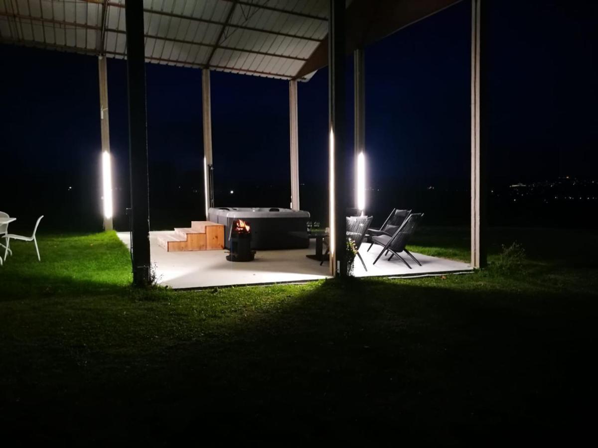 Seipetali Aparthotel Cannara Luaran gambar